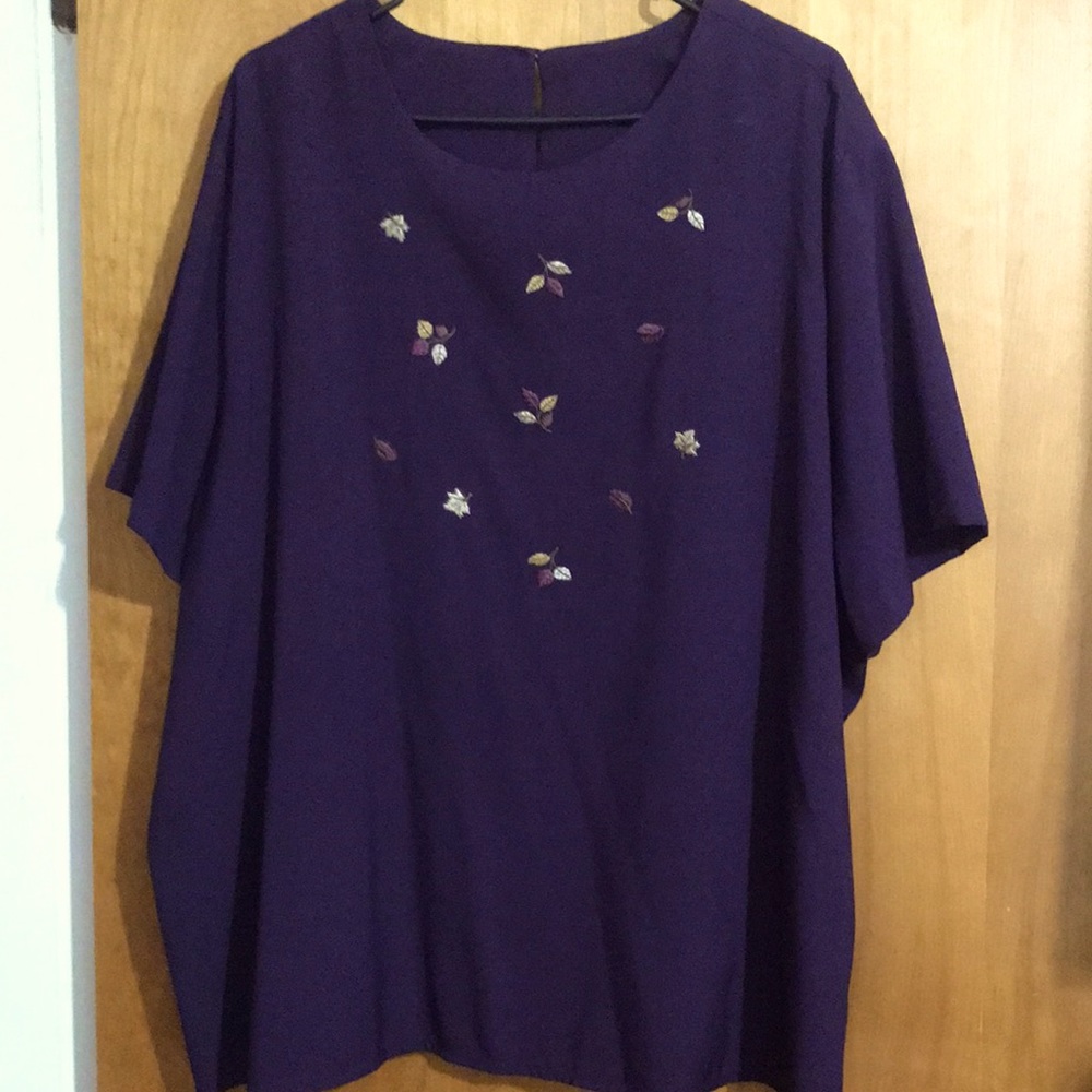 Southern Lady Purple Top Embroidered Leaves